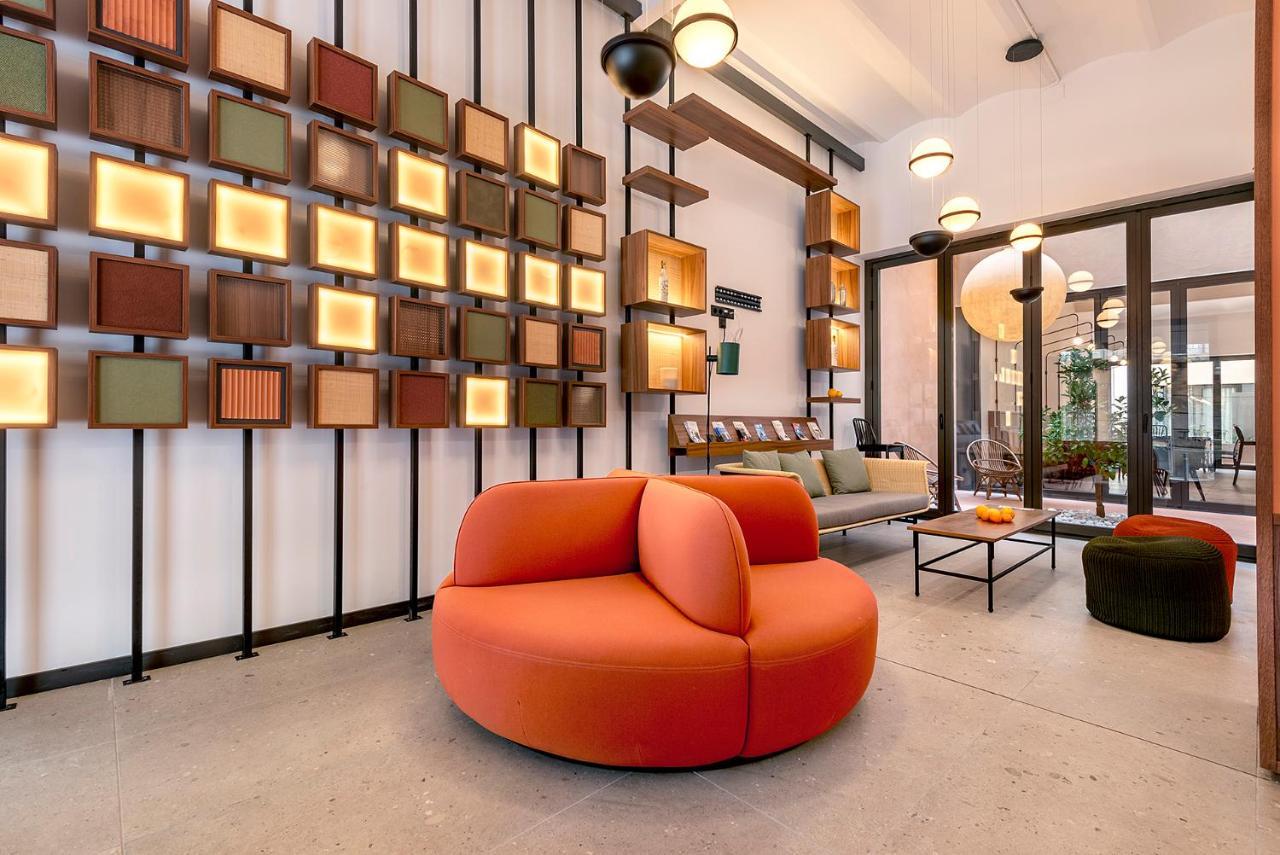 Hotel Orangine 오스피탈레트 데 요브레가트 외부 사진
