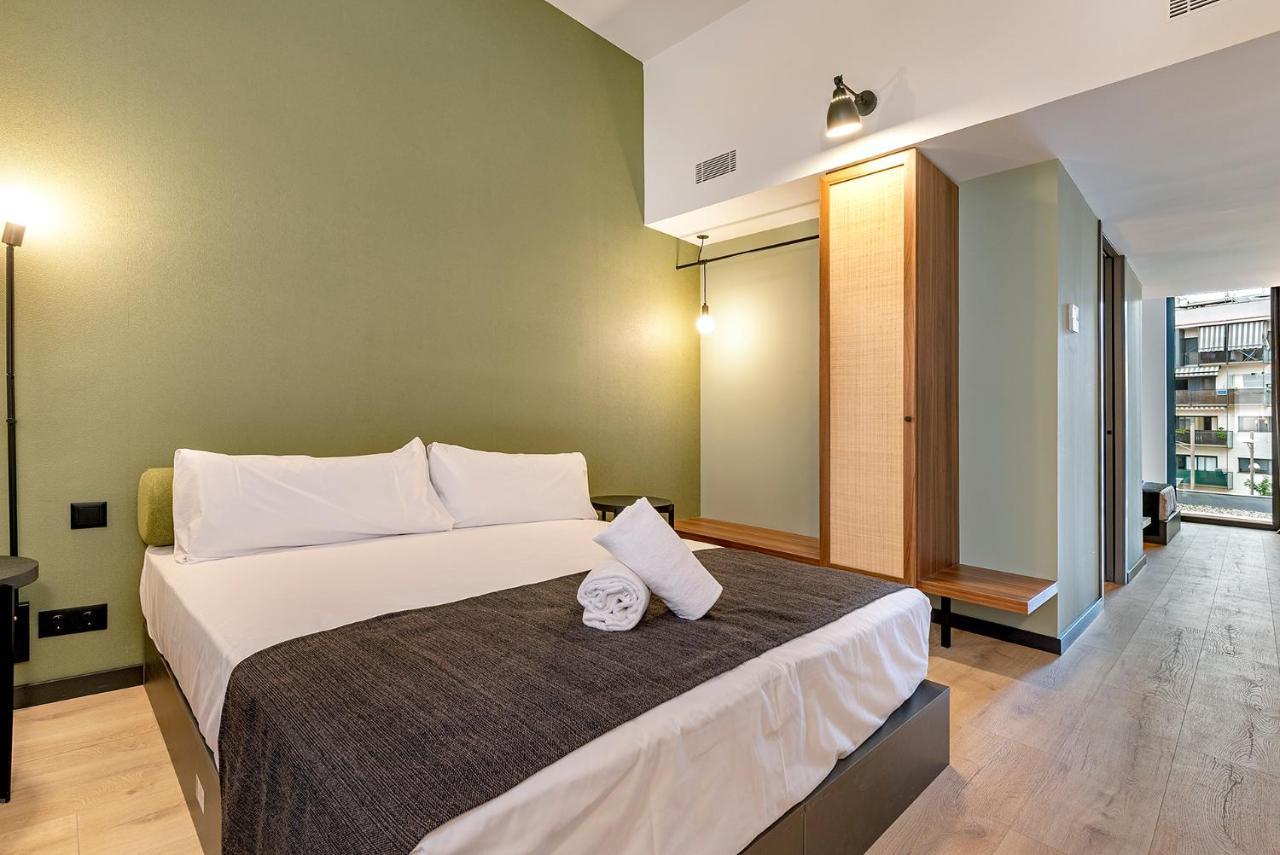 Hotel Orangine 오스피탈레트 데 요브레가트 외부 사진