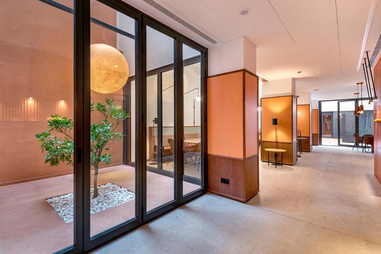 Hotel Orangine 오스피탈레트 데 요브레가트 외부 사진