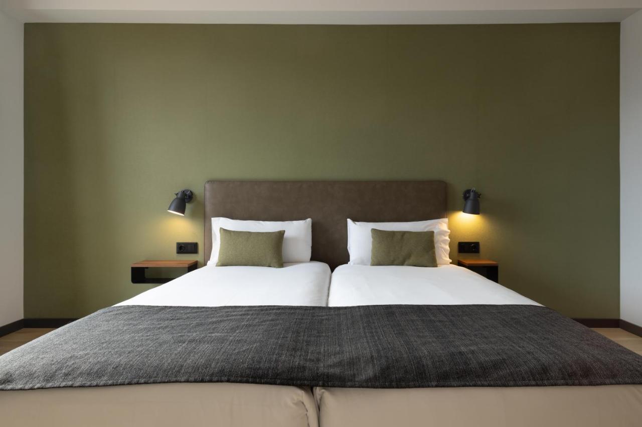Hotel Orangine 오스피탈레트 데 요브레가트 외부 사진